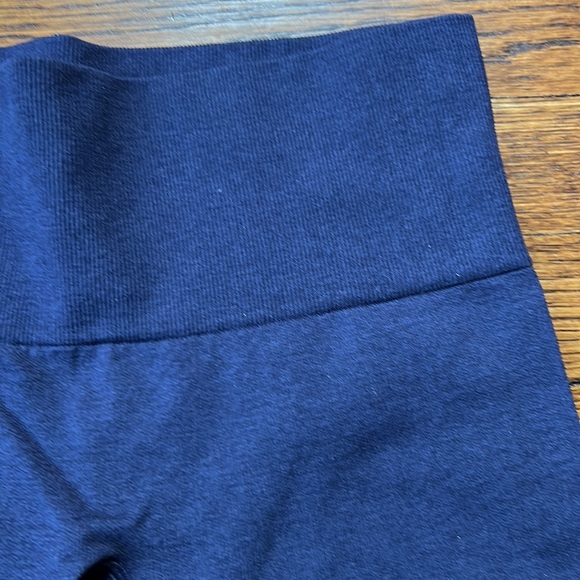 Lululemon In The Flow Crop ll Size 4 - Picture 5 of 16